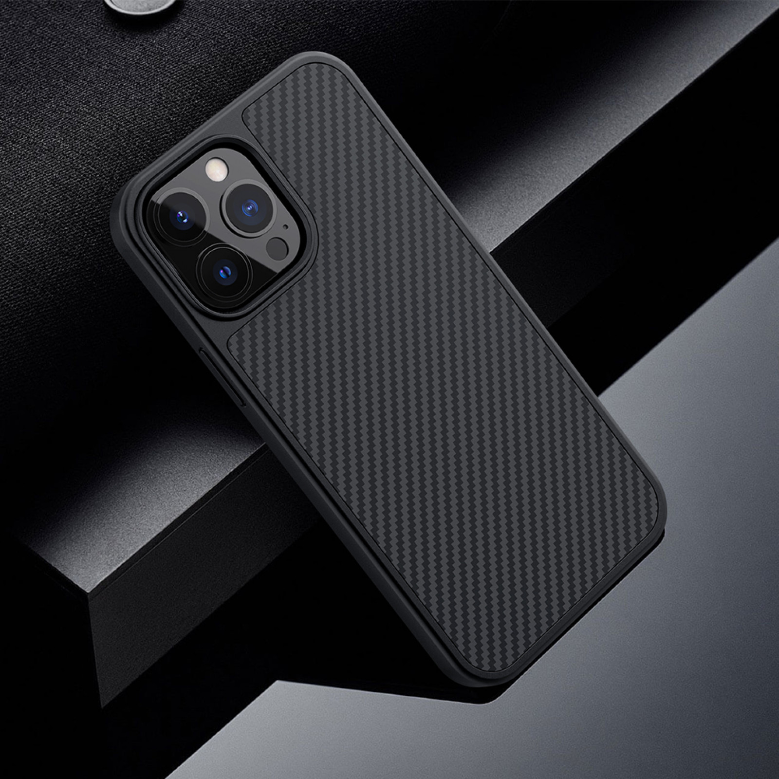 Гръб Nillkin Synthetic Fiber Case за Iphone 13 Pro Max - Черен