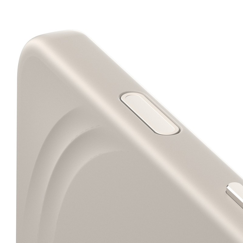 Гръб Care by PanzerGlass за iPhone 17, FLOW Case w haptic button - Vanilla - Калъфи за iPhone 17 | Phoneplay.bg