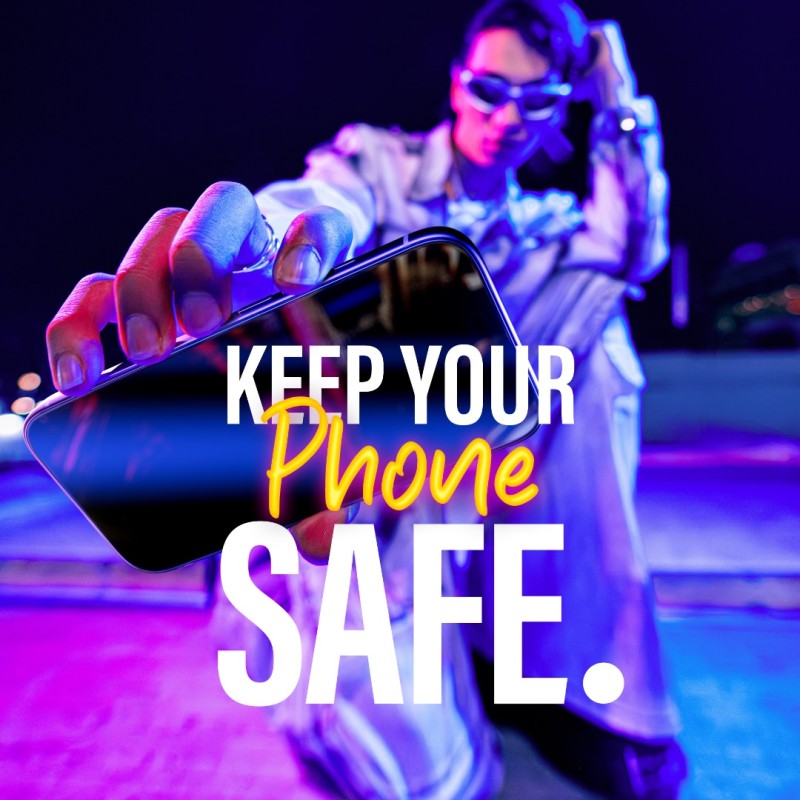 Стъклен протектор Safe за iPhone 17 Pro / 18 Pro, Privacy, UWF, EasyAligner | Phoneplay.bg