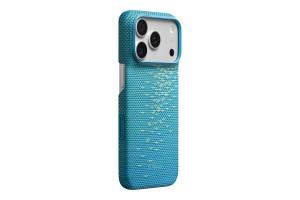 Разопаковка: Pitaka Edge Case за iPhone 18 Pro / 17 Pro – Lucid Blue